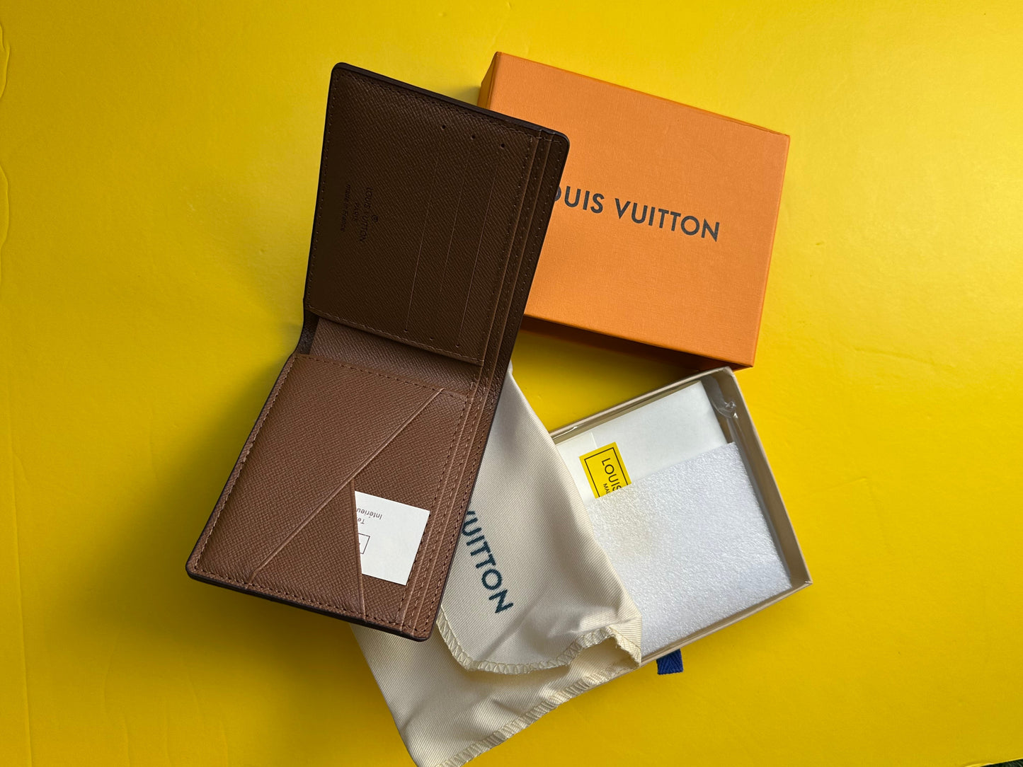 Wallet famous brand