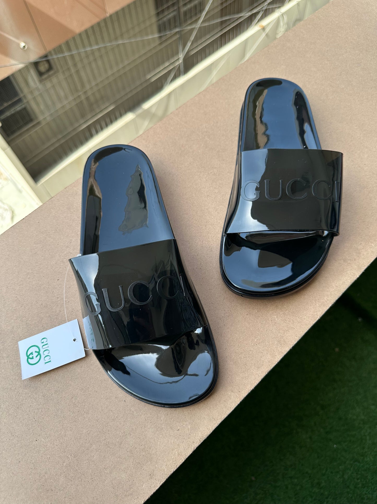 G brand slipper unisex ( pre order)