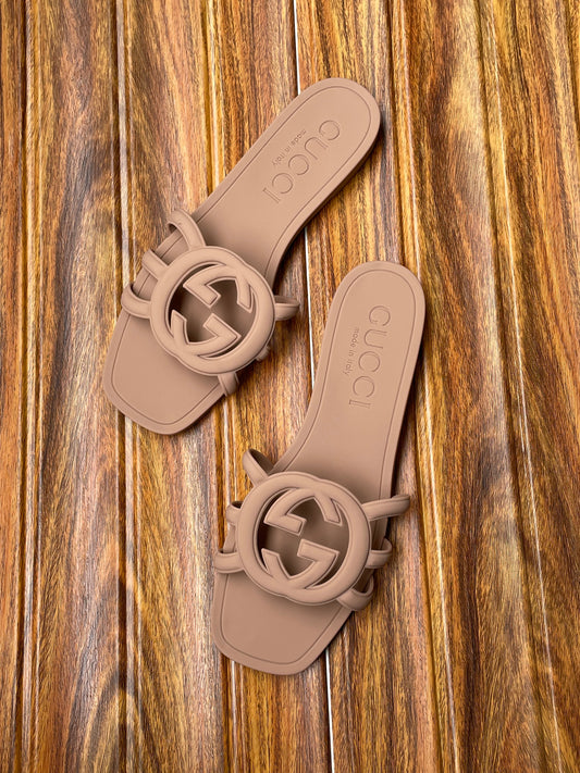 G famous brand slipper