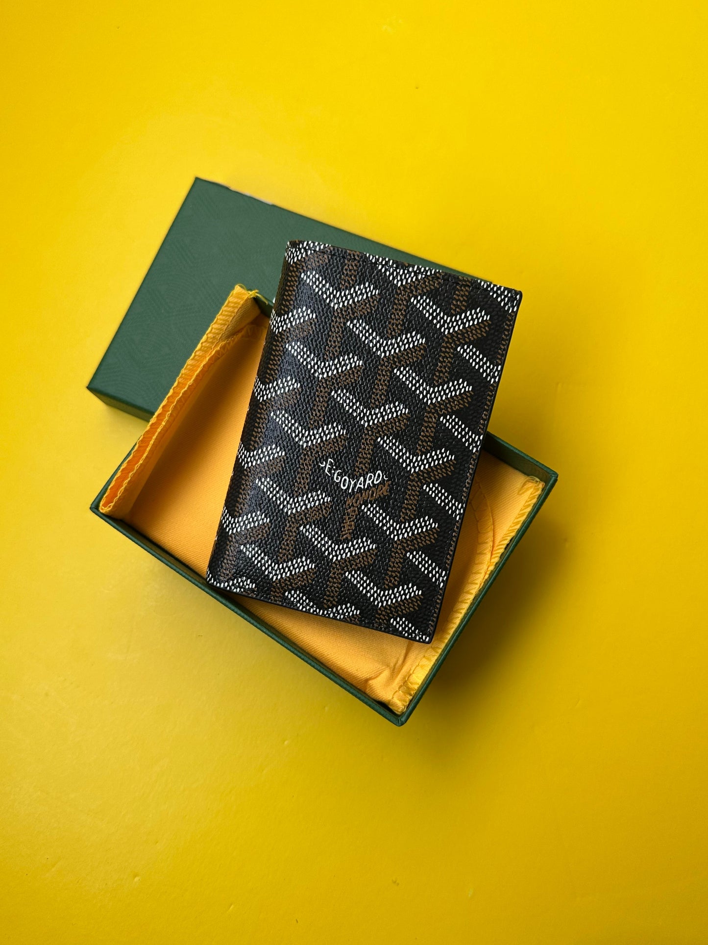 Wallet famous brand