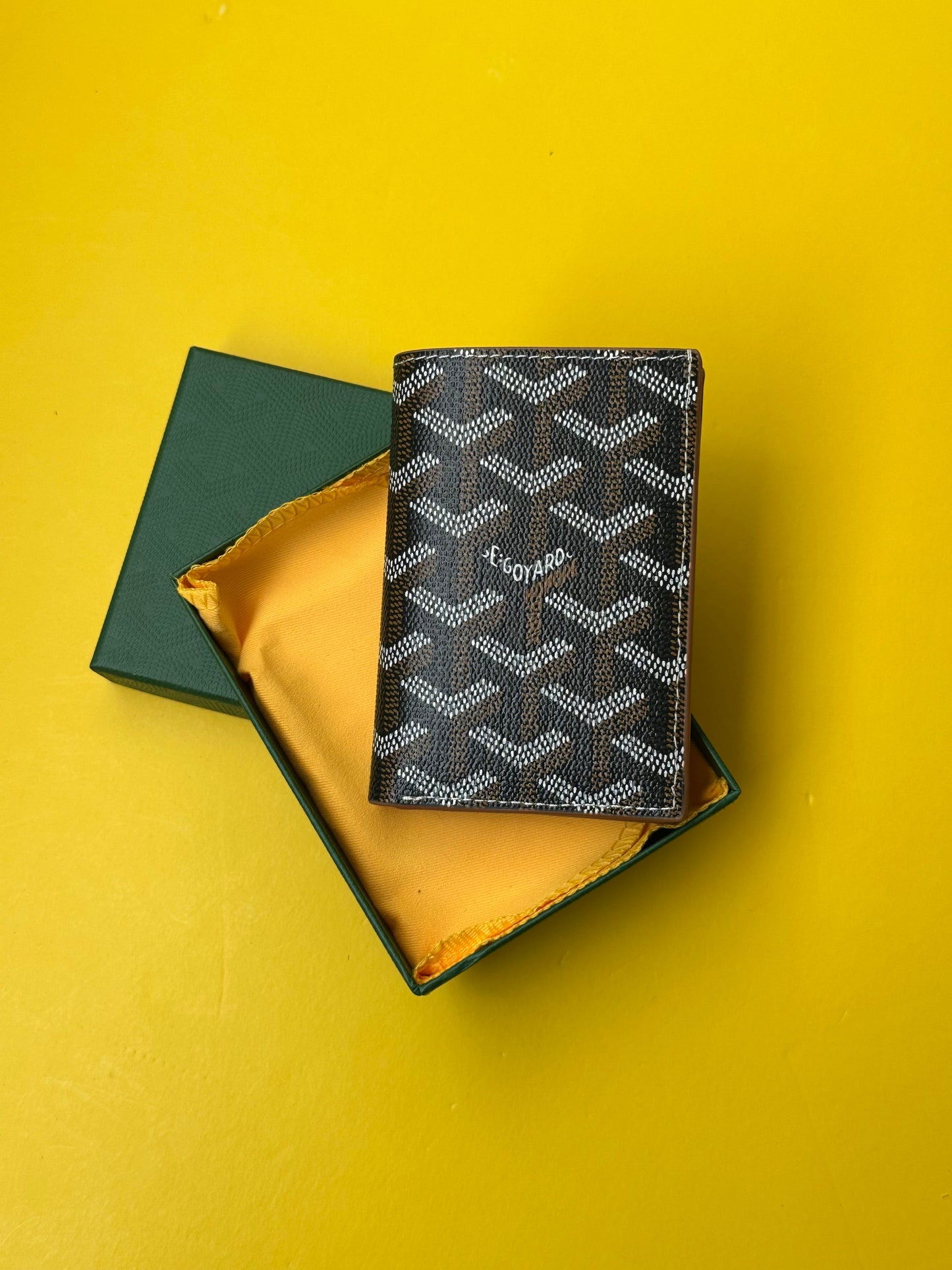 Wallet famous brand