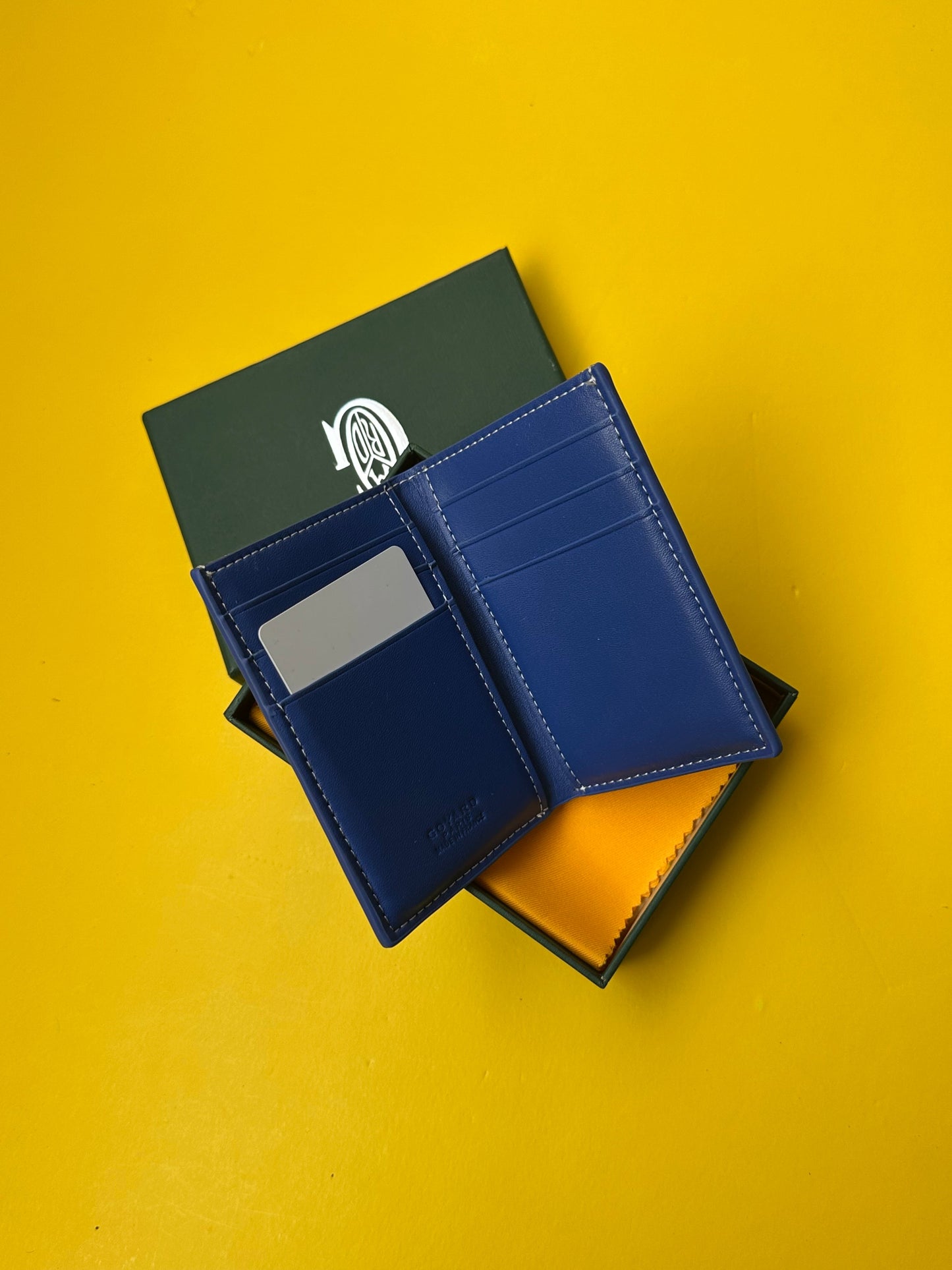 Wallet famous brand