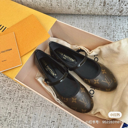 LV shoes