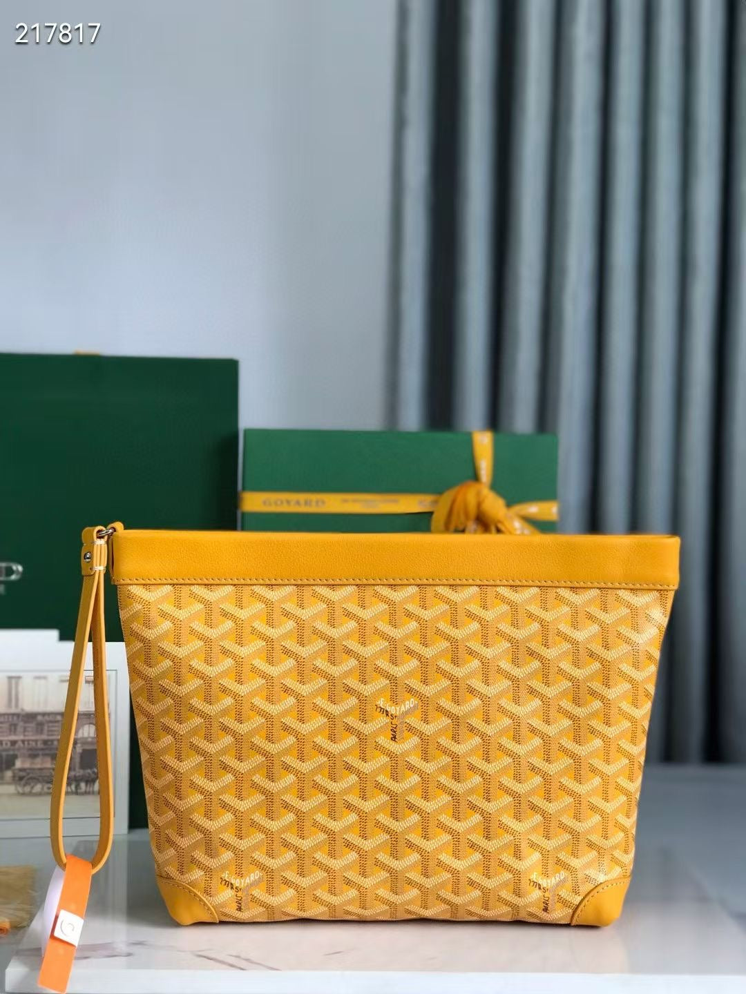 Conti Clutch Bag