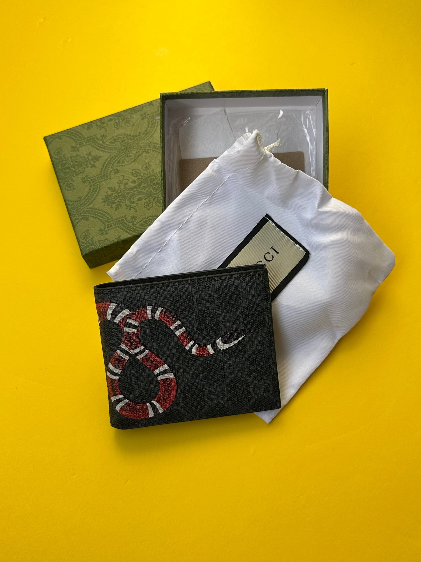 Wallet famous brand