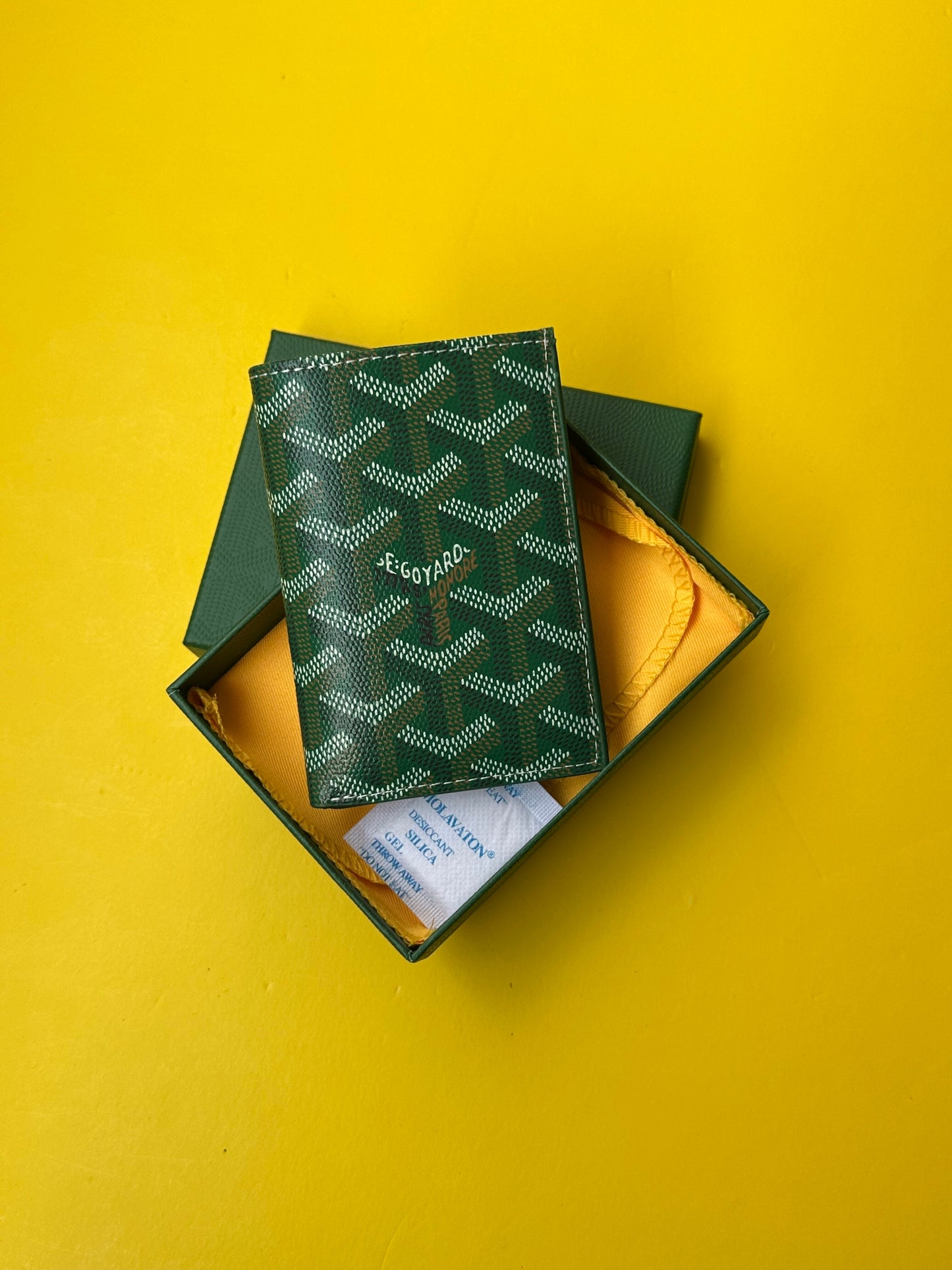 Wallet famous brand