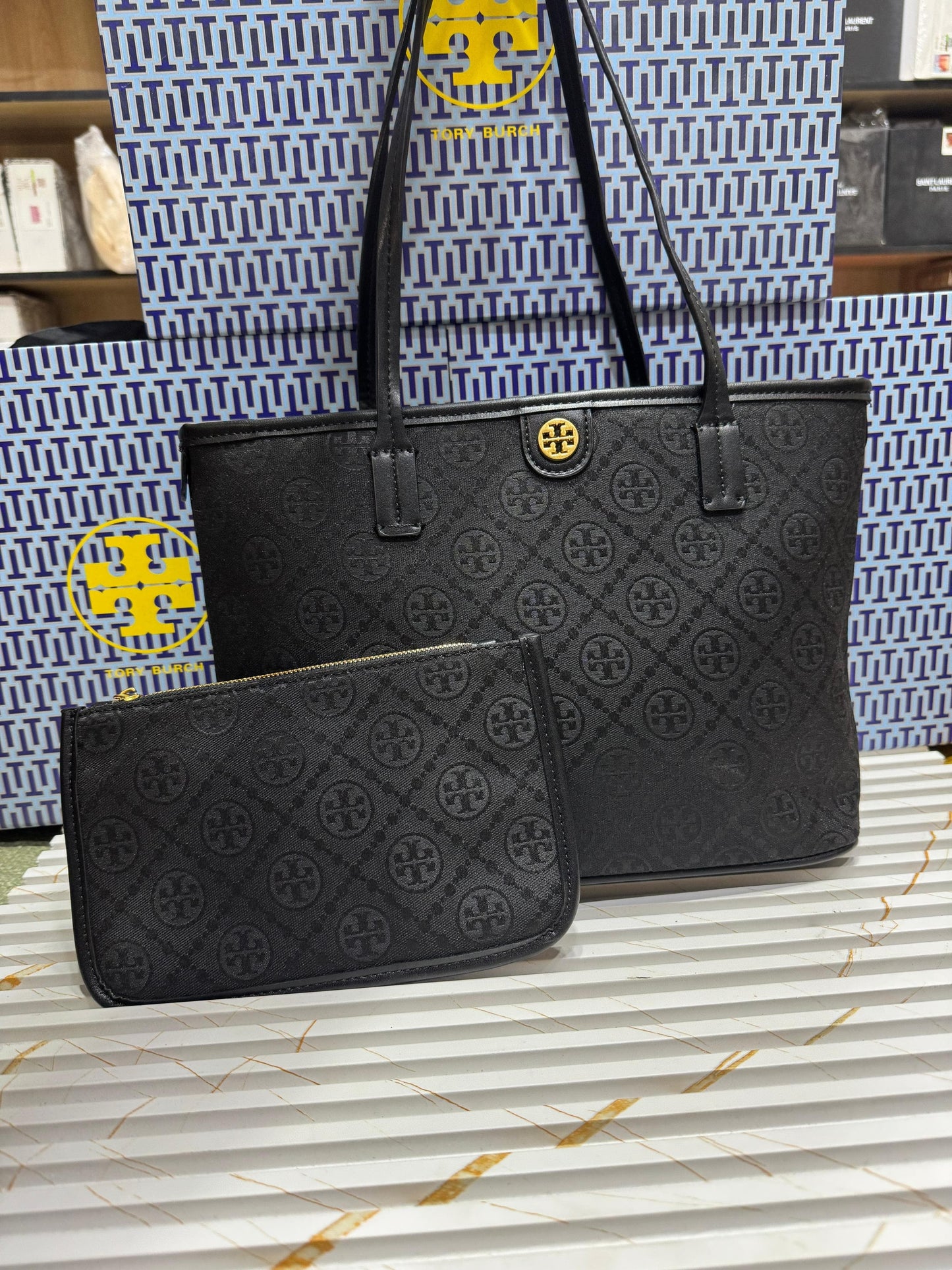 Famous brand ( 3 colors )