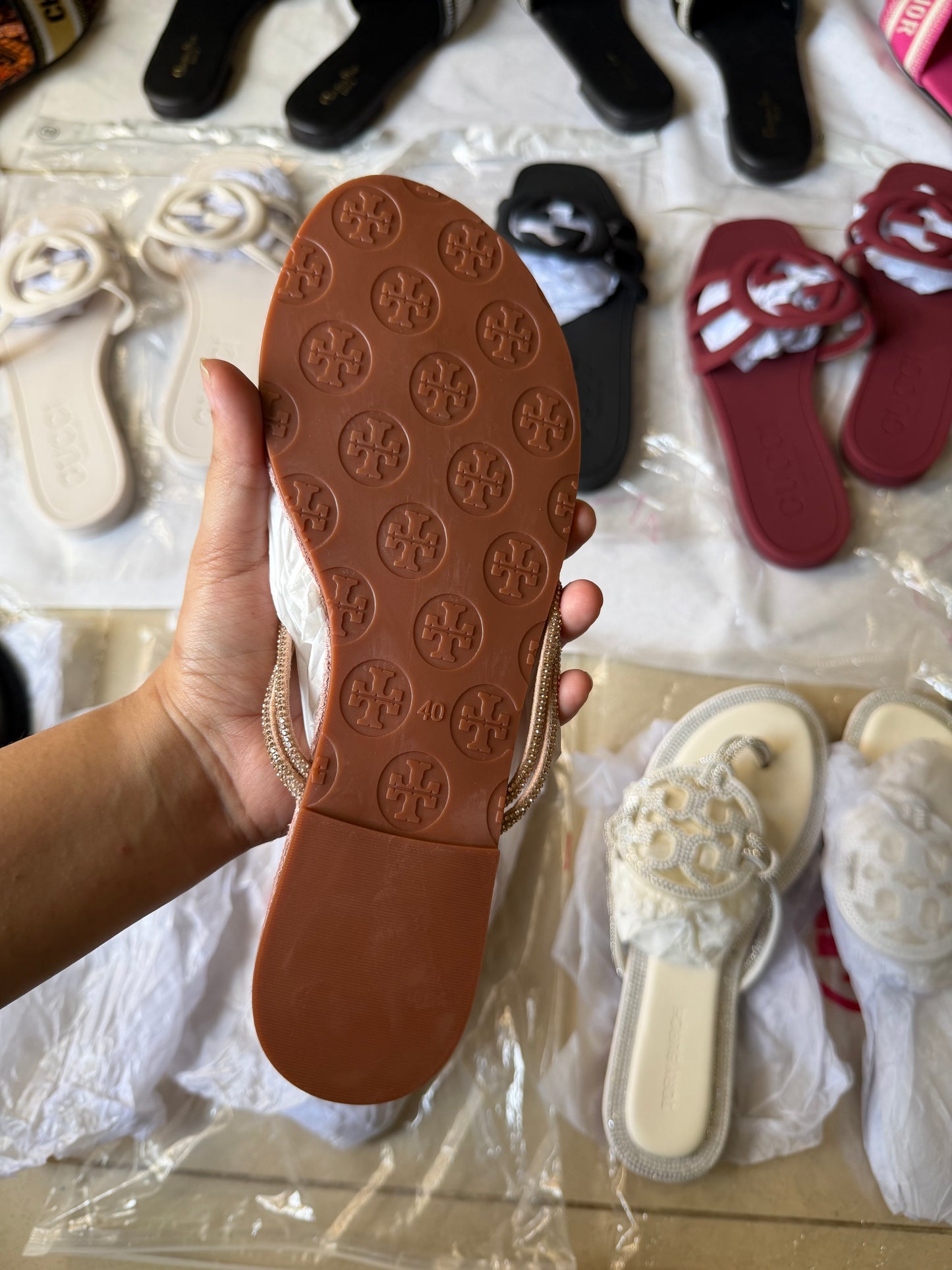 TB famous brand slipper