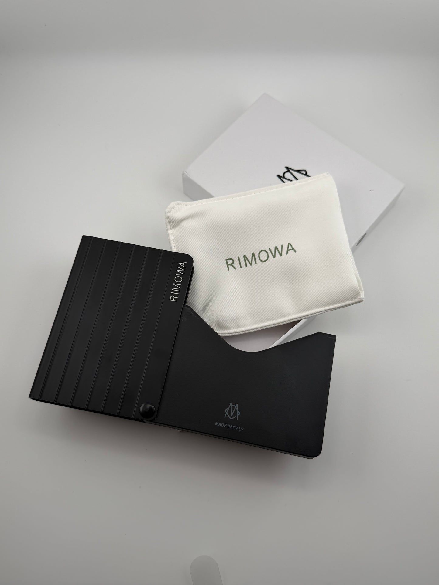 Cardholder famous brand