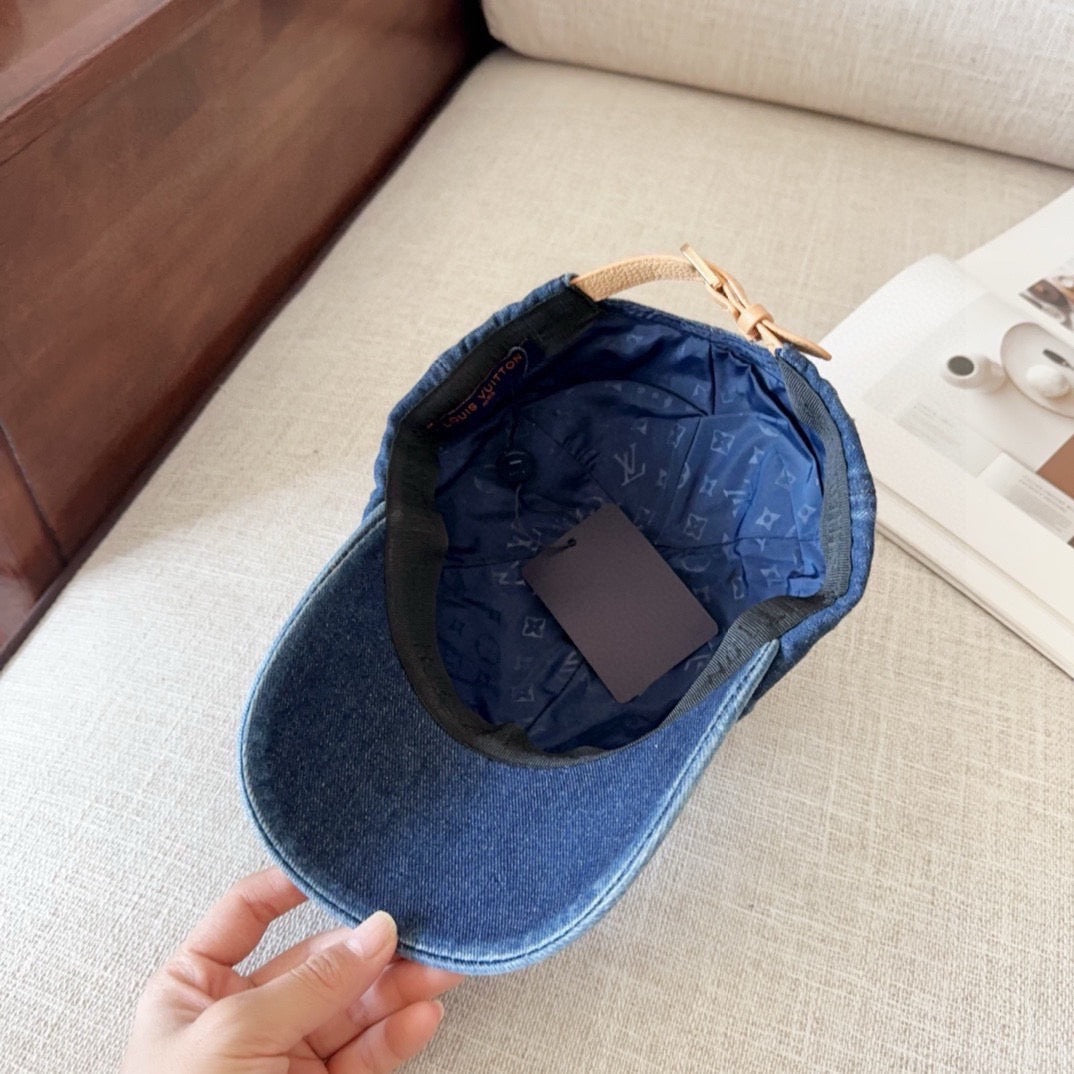 Cap famous brand