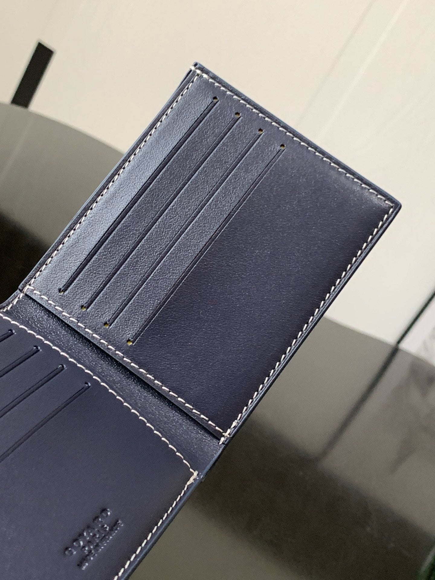 Famous brand wallet