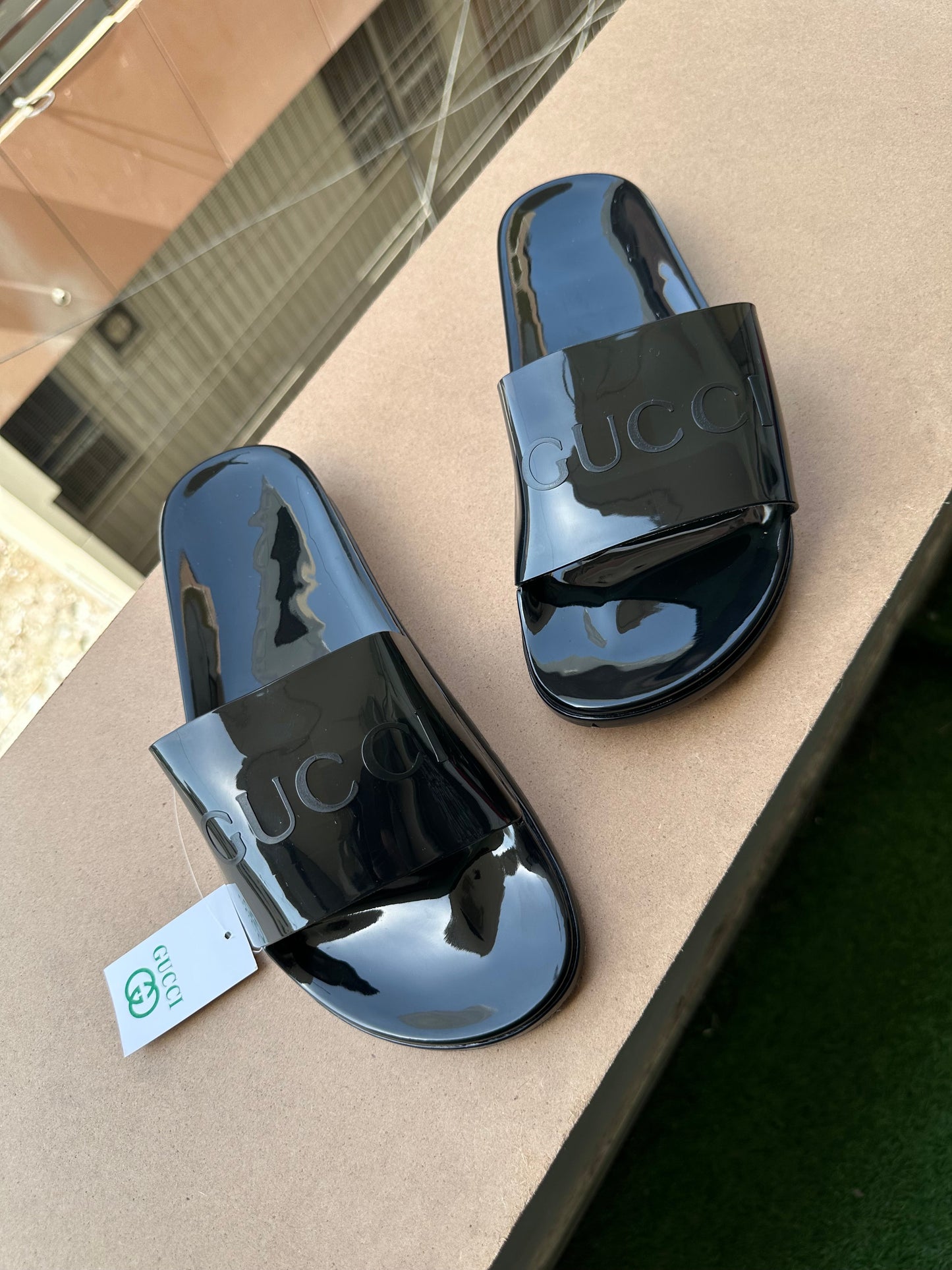 G brand slipper unisex ( pre order)
