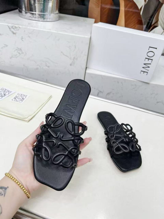 Loewe slipper