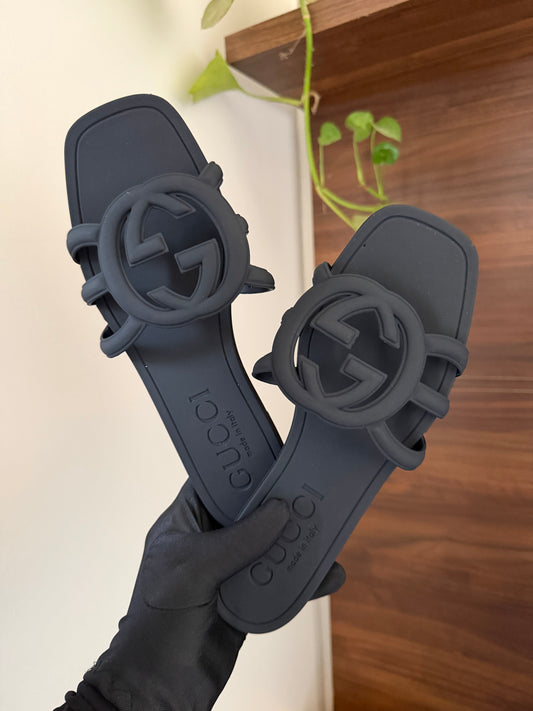 G famous brand slipper