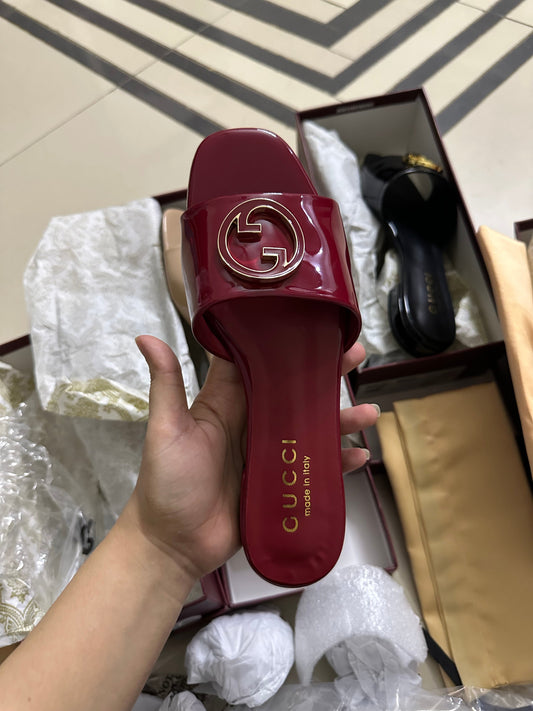 G famous brand slipper