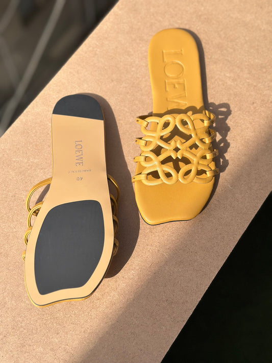 Loewe slipper