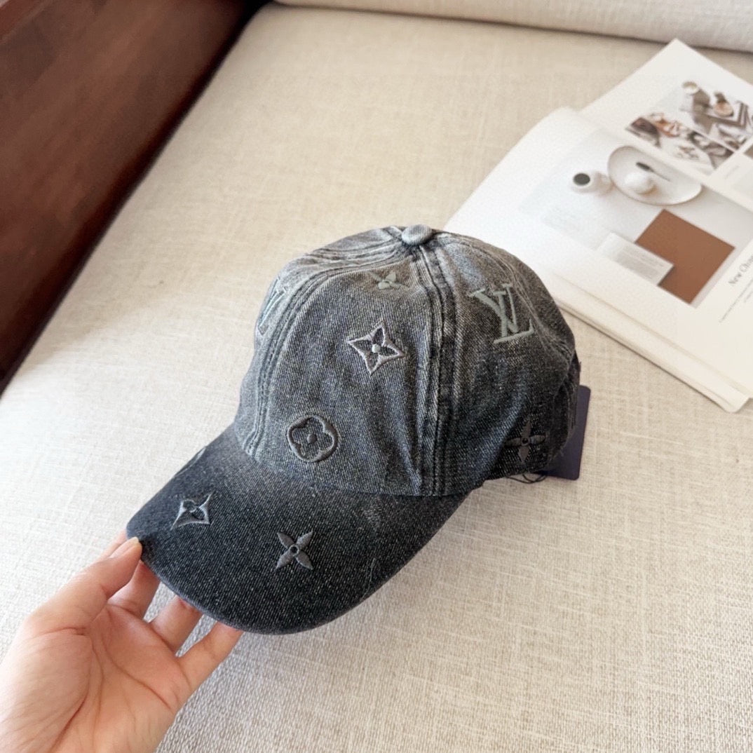 Cap famous brand