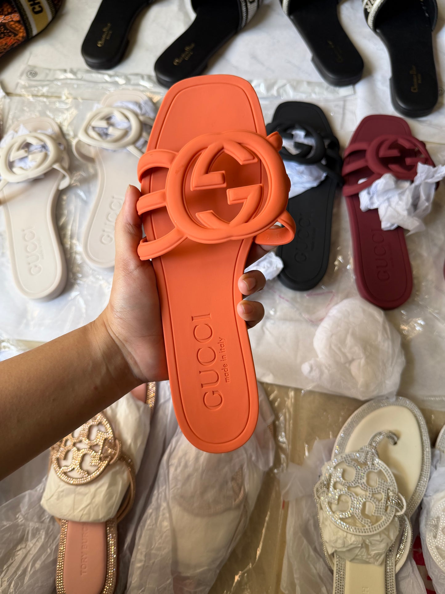 G famous brand slipper