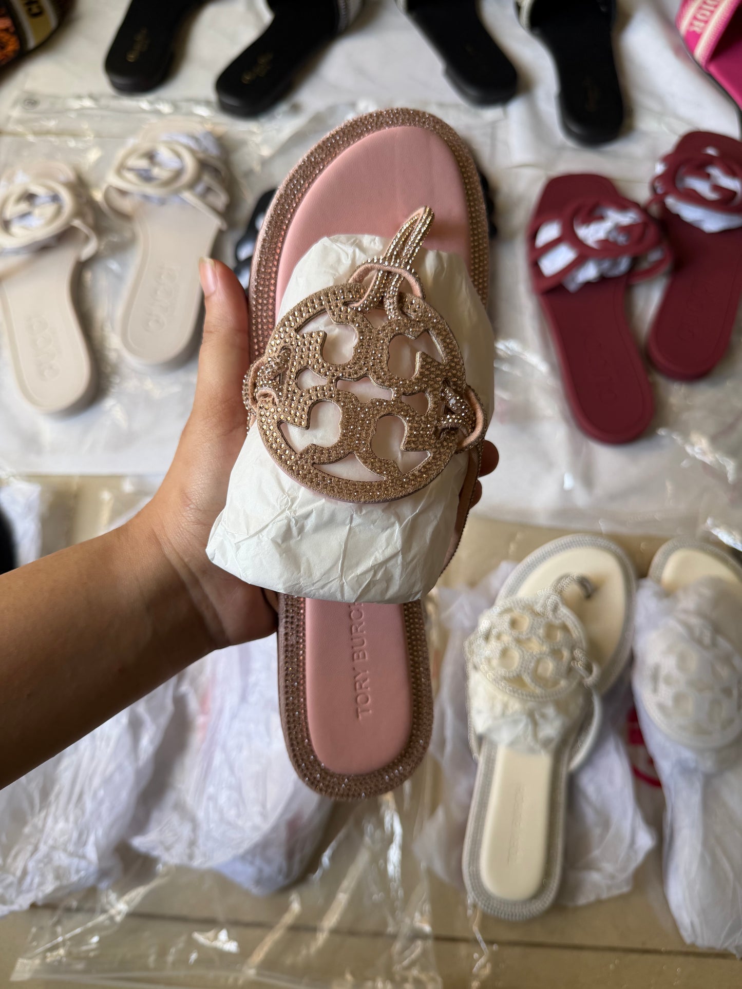 TB famous brand slipper