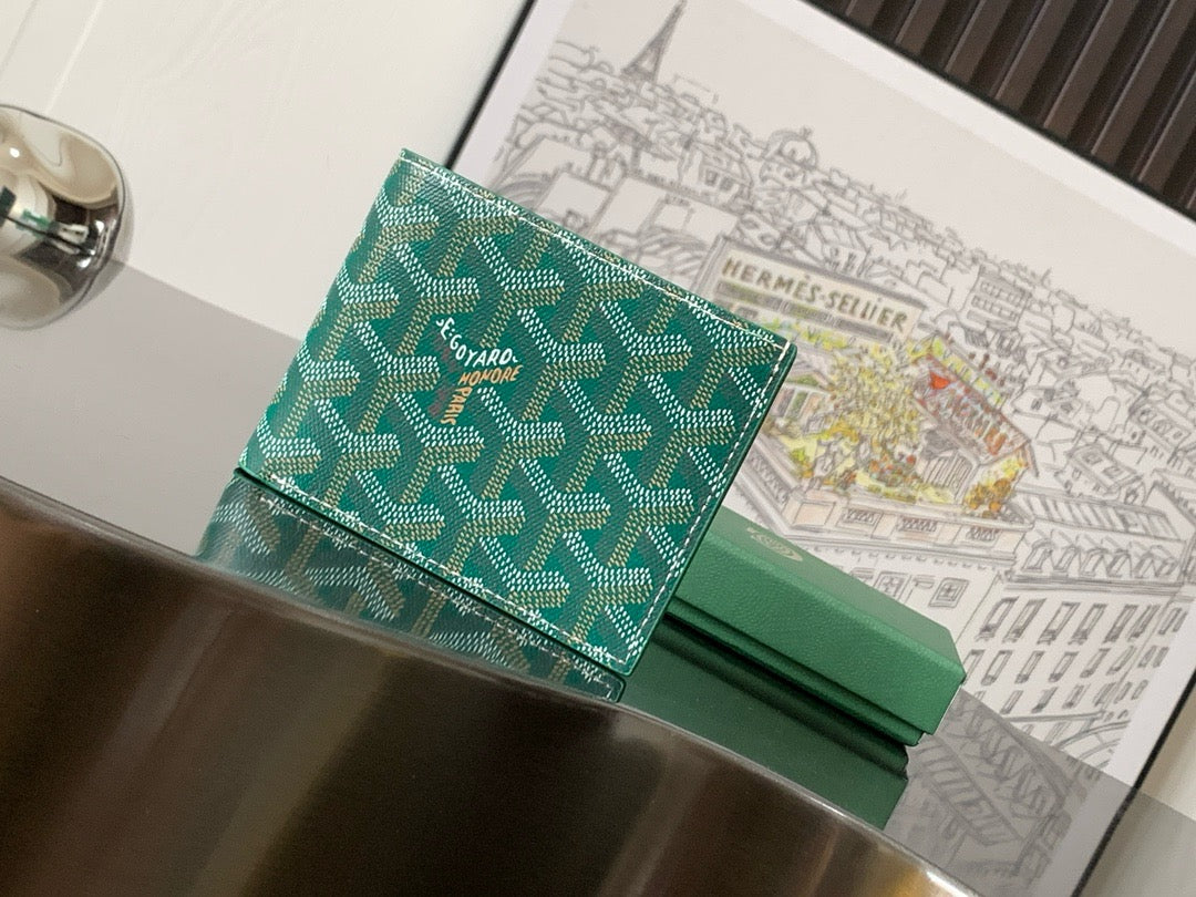 Famous brand wallet