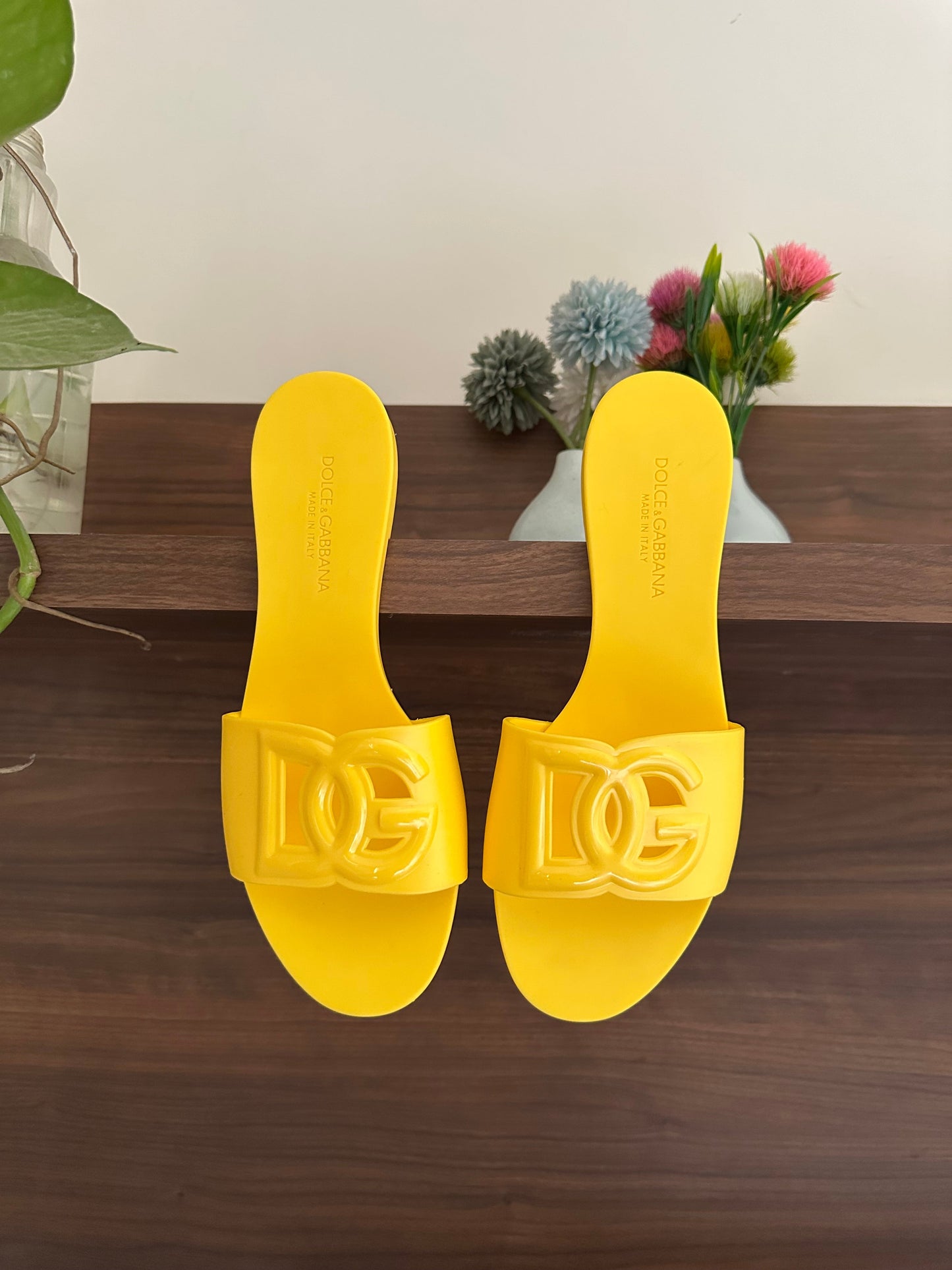 Yellow slides famous brand