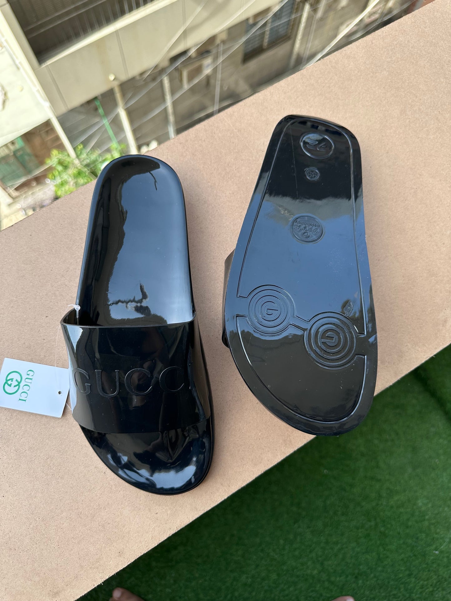 G brand slipper unisex ( pre order)