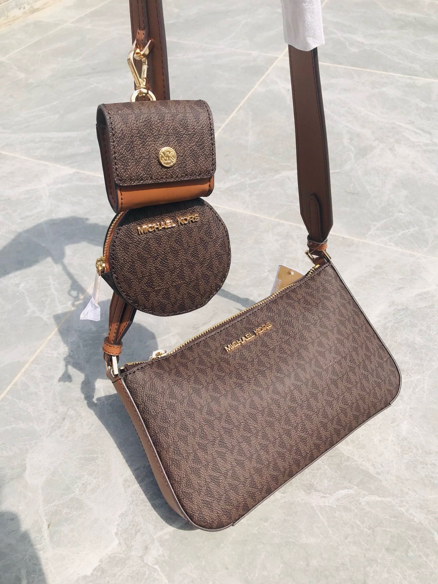 MK three-in-one bag  ( Pre order )