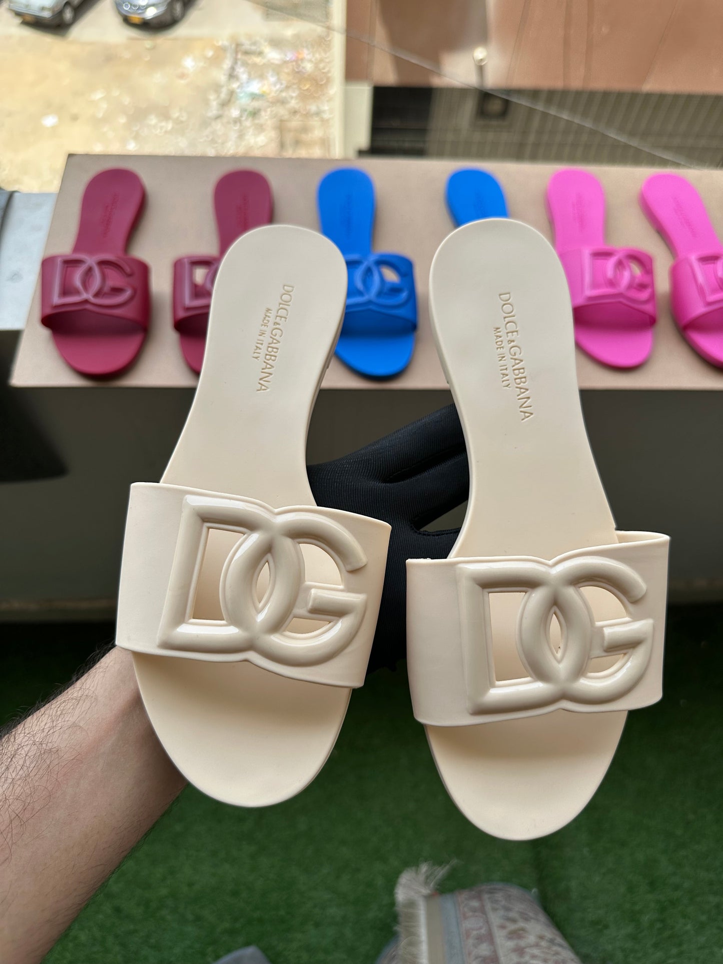 Famous brand slipper imported