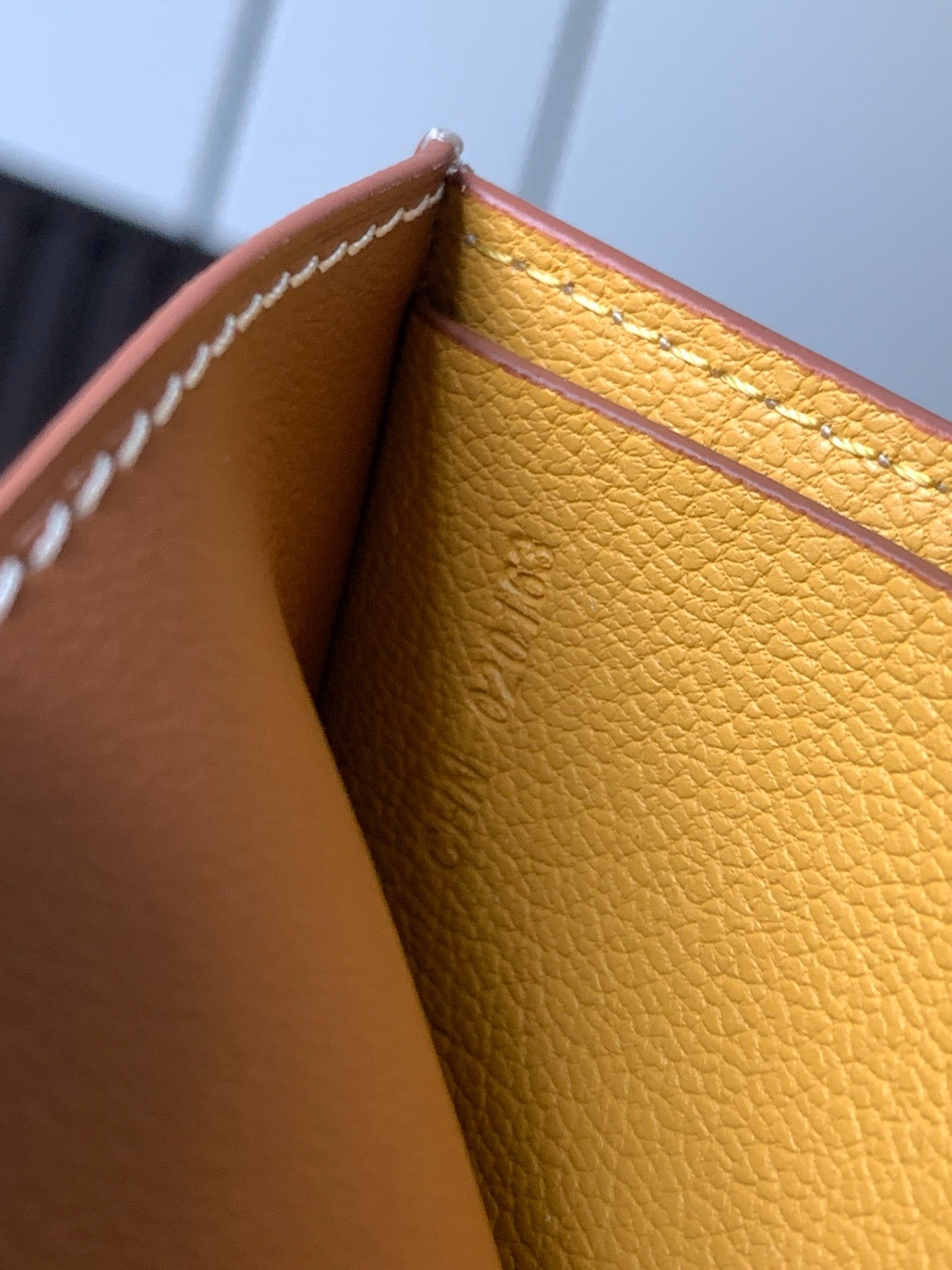 Famous brand wallet