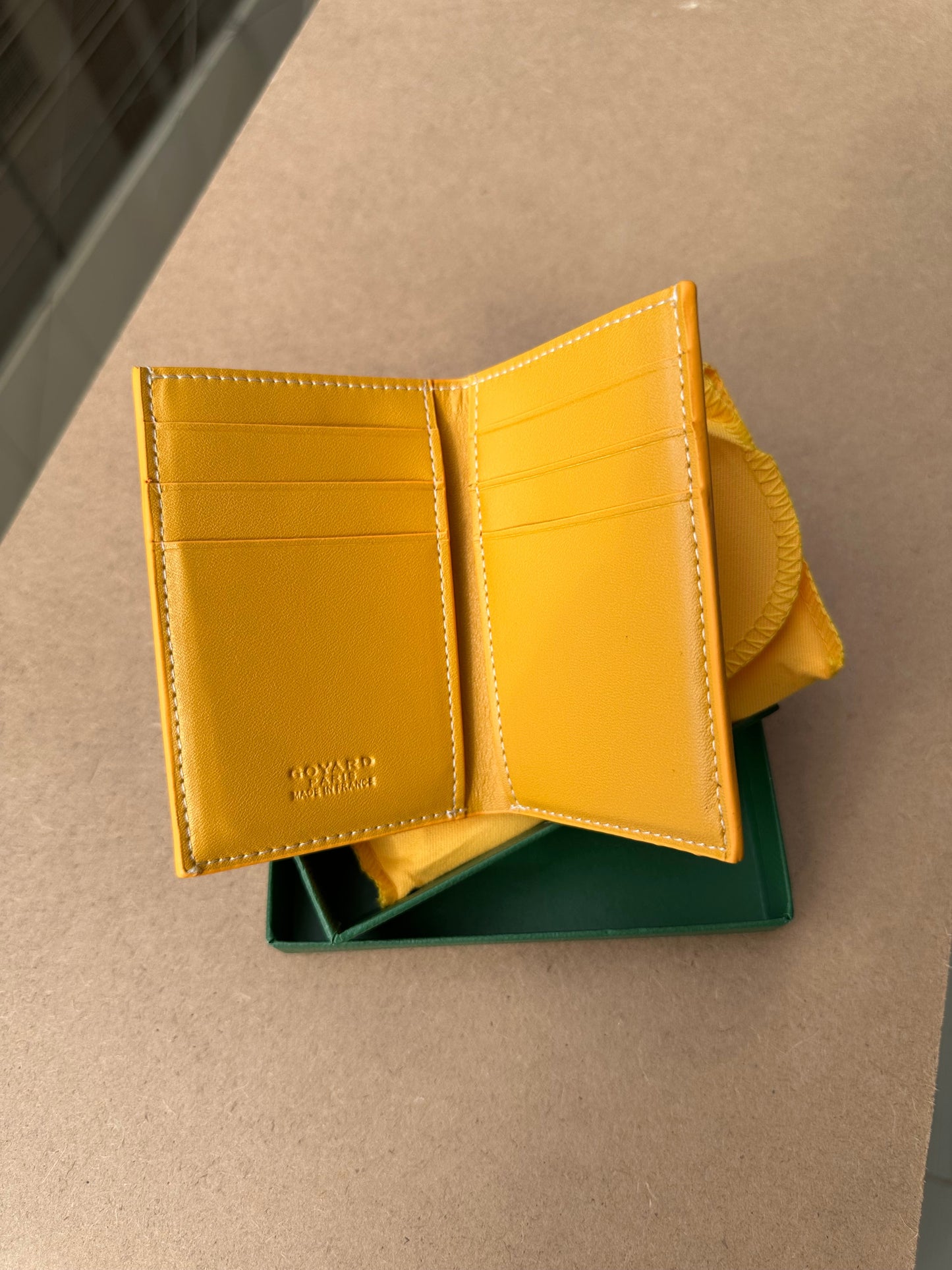 Wallet famous brand